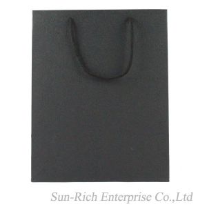 Wholesale Black paper bag gift bag Custom Logo available