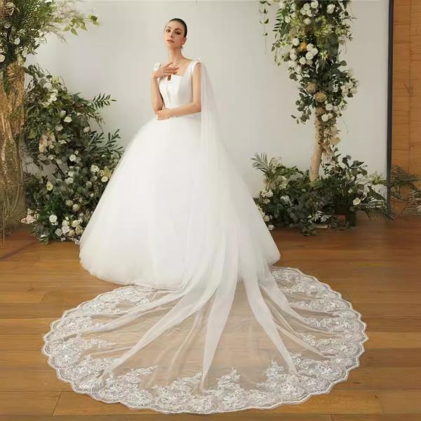 Elegant Customized 3m*3m Wholesale Long Cathedral Appliqued Lace Sequins Tulle Bridal Wedding Ivory Veil With Hair Comb
