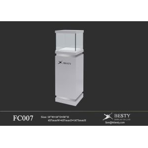 Engagement Jewellery Tower Showcase