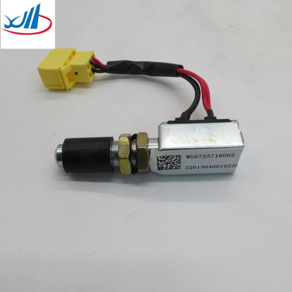 Buy Sinotruk Truck Parts Double Contact Brake Light Switch LG9704580107 at wholesale prices