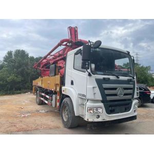 EURO V Concrete Pump Truck With Dimensions 10050*2530*3850mm