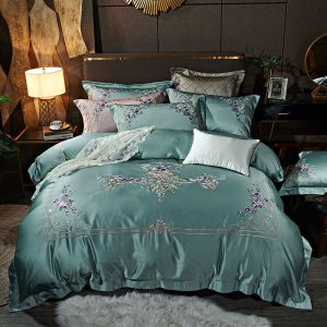 Luxurious European Style Satin Silk Hotel Bedding Set with Exquisite Jacquard