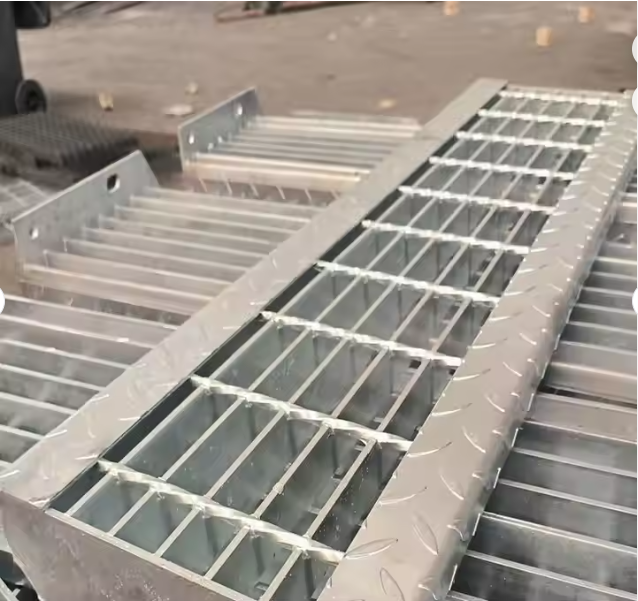 Galvanized Stainless Heavy Duty Steel Grating Walkway Trench Cover