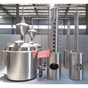 Industrial/Edible Alcohol Distillation Equipment with Electric/Steam Heating GHO