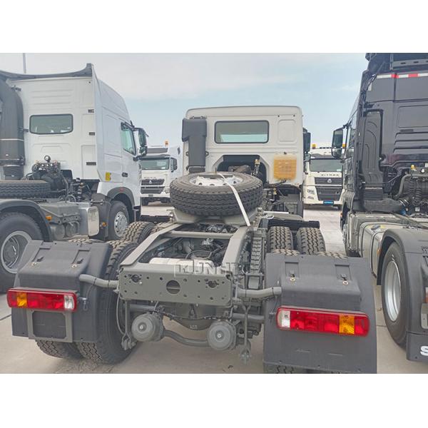 Hot Sales SINOTRUK 6X4 400HP Tractor Truck High-Quality Trailer Head
