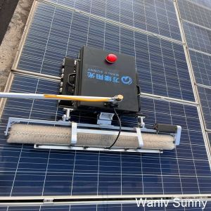 Intelligent Crawling Clean Machine DDP Trade Term with Lithium Battery 24V *2