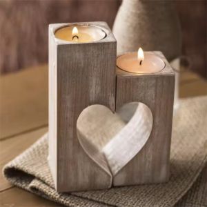Customized heart-shaped wooden candlestick Anniversary candlestick Valentine's
