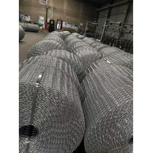 CWC Pipeline Reinforced Mesh Anti Corrosion 2.6 MM 190.5 Mm Width Per Roll FOR