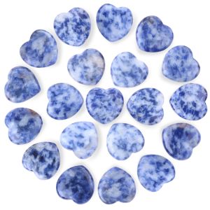 Quality Glossy 0.8 Inch Heart Shaped Healing Crystals Release Pressure for sale