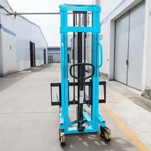 Small Manual Hydraulic Portable Pallet Lifter Stacker With 2000kg Capacity