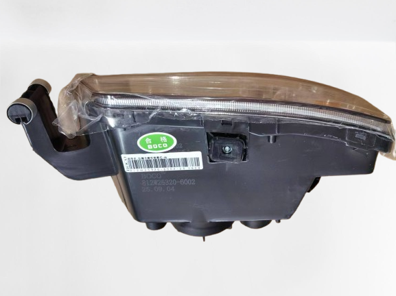 812W25320-6002/2 Right Front Fog Lamp Assembly