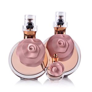 OEM / ODM Custom Glass Perfume Bottles 30ml Portable Flower Pink Style
