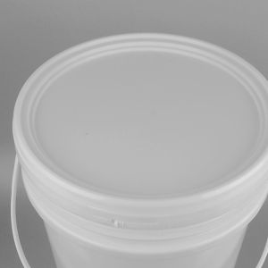 Quality 5 Gallon Stackable Plastic Buckets with UV Resistant Lid for sale