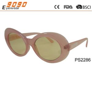 New arrival and hot sale of plastic sunglasses ,suitable for women and men