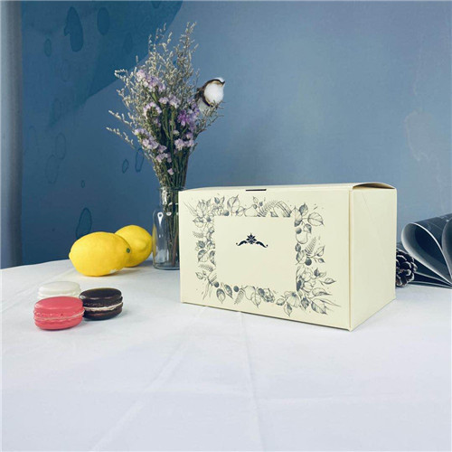 Light Yellow Delicate Small Cake Cardboard Boxes For Gifts