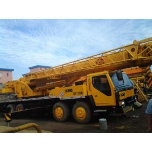 70ton used crane XCMG QY70K with big cab