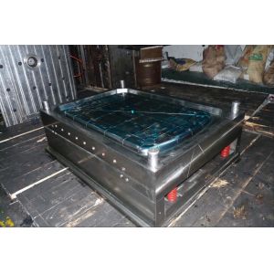 Custom - Made Injection Molding Molds For Round Plastic Table Customized Runner