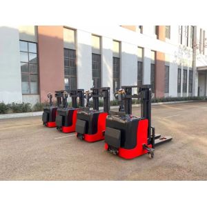Standing Style Electric Pallet Stacker Load Capacity 3000kg Lifting Height
