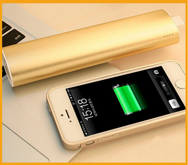 2014 4800mAh/6000mAh/8000mA power bank with aa battery easy to carry ultra slim