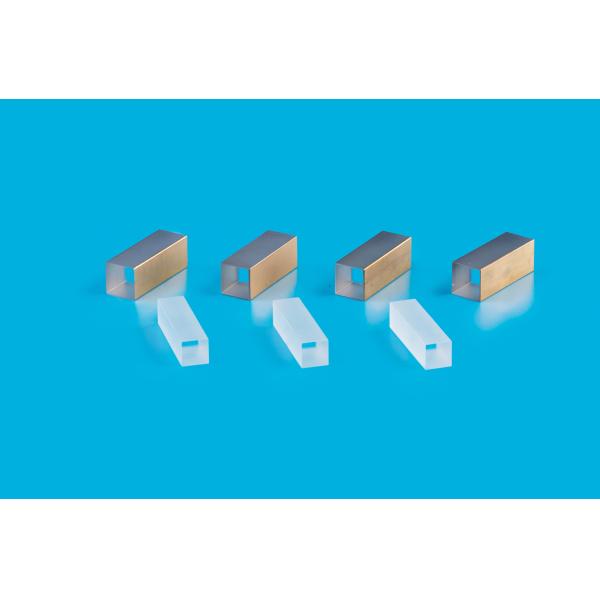 Crystrong Mechanical Properties LiNbO3 Commonly Used Material For Pockels Cells,