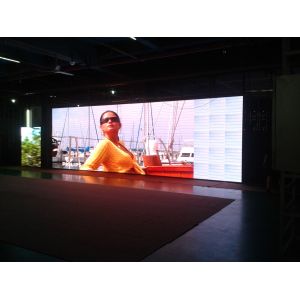 SMD2121 P4 Indoor Full Color Led Display 110-220V AC Wide Viewing Angle