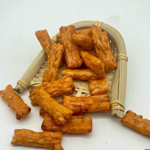 Glutinous Rice Cracker Snacks Spicy Rectangular Rice Crackers Bold Taste Unique Shape