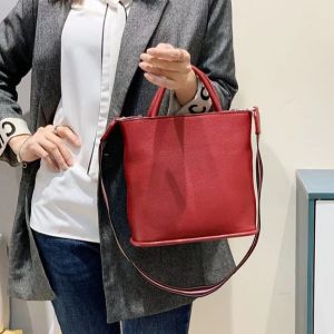 Red Ladies Genuine Leather Tote Handbags Shoulder Bags Large Capacity