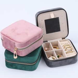 High End Sleek Jewelry Storage Box Soft Velvet Travel Jewelry Organizer With