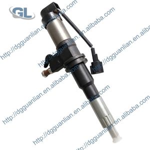 China Genuine Fuel Injector 095000-0710 095000-0711 095000-0310 095000-0313 For MITSUBISHI 8M22T ME350955 ME354588 on sale