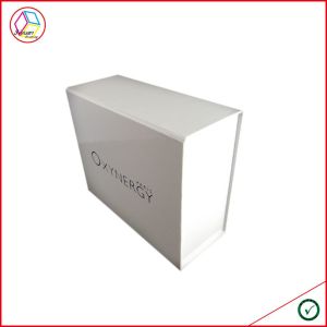 Ivory Cardboard Foldable Gift Packaging Box With Wrapping Bag