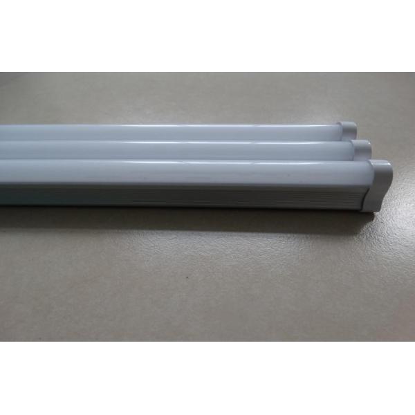 High performance Frosted 0.6m T5 9 watt led tube 130lm / w Replace Fluorescent