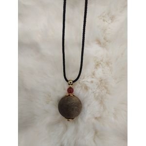 Quality Elegant Agarwood Bead Pendant Exquisite Craftsmanship With Durable Materials for sale