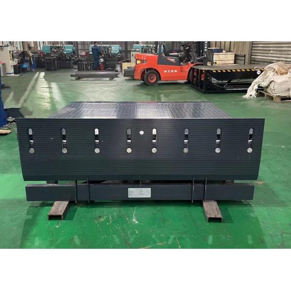 Roll Off Stop Hydraulic Dock Levelers With 120mm Safety Barrier