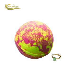 Natural Ingredient Bubble Bath Fizz Balls / Bath Bombs With Rings Inside