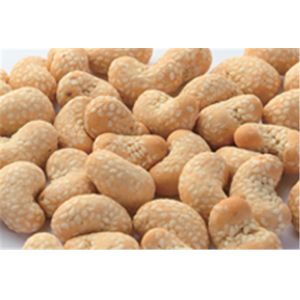China Sesame Coated Cashew Nut Snacks , Full Vitamins Roasted Cashews Unsalted on sale