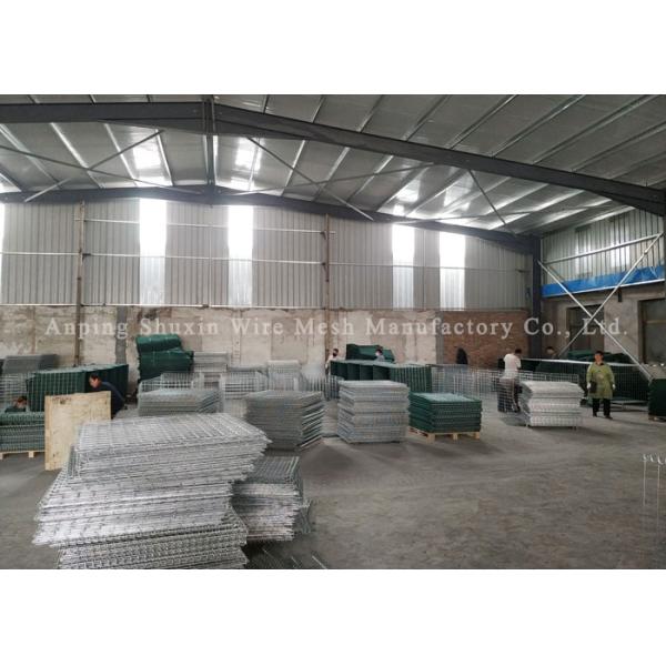 Customized 0.61x0.61x1.21m Deep Welding Military Barrier Sand Fill