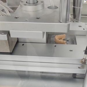Automatic Dental Clear Aligner Thermoforming Machine High Technology