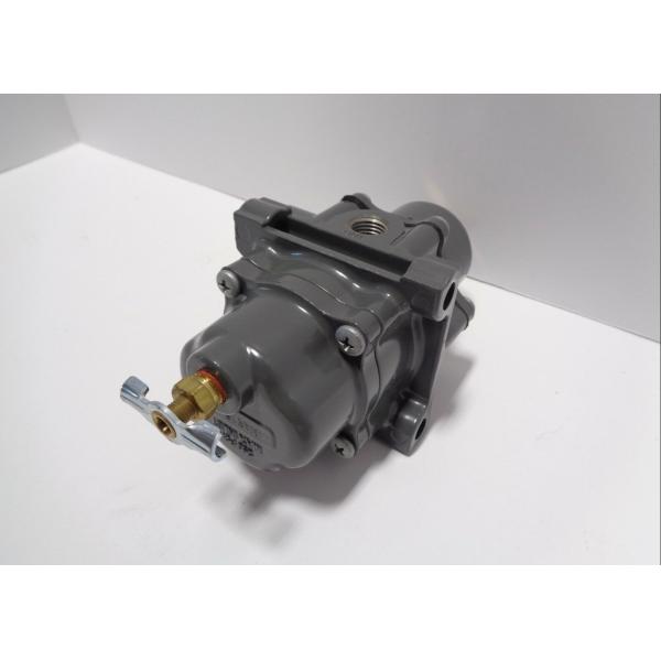 KJ4001X1-BA3 30 VDC at 8 A ,10g ½ Sinewave for 11 msec,40 to70o C,1mm Peak to Peak from 5 to 16Hz; 0.5g from 16 to150HZ.