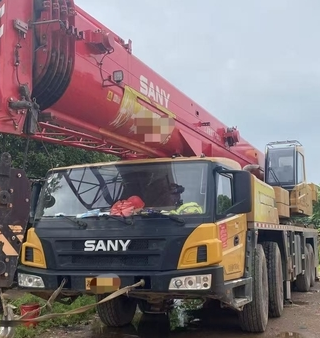Buy ​​100 Ton Used Mobile Crane SANY STC1000C5-8 2022 Model at wholesale prices
