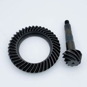Quality High Reduction Ratio Transmission Hypoid Gear For Automobile Rear Axle for sale