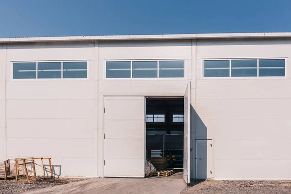 Industrial Strong Metal Frame Storage Buildings , Durable Steel Building Weather Resistant