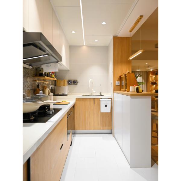 High Quality PVC Laminate Modern Kitchen Cabinet Pantry Cupboard Design