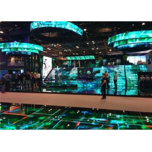 P5 Advertising SMD LED Screen 40000 dot/㎡ Density Seamless Splice