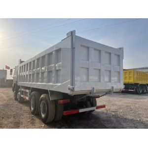 Powerful Diesel Engine Heavy Duty Tipper 8x4 for Heavy Load Transportation 18-23