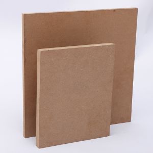 Versatile and Durable Plywood Sheet for Various Interior and Exterior Uses