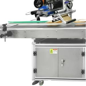 Automatic plane label machines double vegetable cling film labeling machine