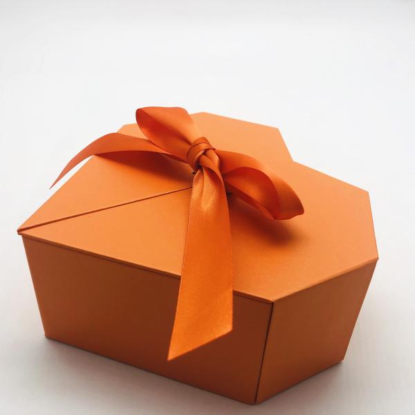 Custom Pink Diamond Preserved Rose Packaging Box Flower Bouquet Shipping Box