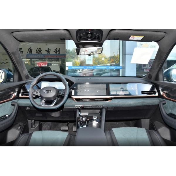 Manjaro Geely Xingyue L 2.0TD Power Automatic Two-Drive SUV with 5 Seats and 2 Airbags