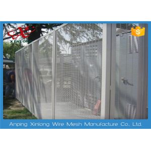 1 / 2" × 3" Easy Assembled High Security Fence Low Carbon Steel Wire Material