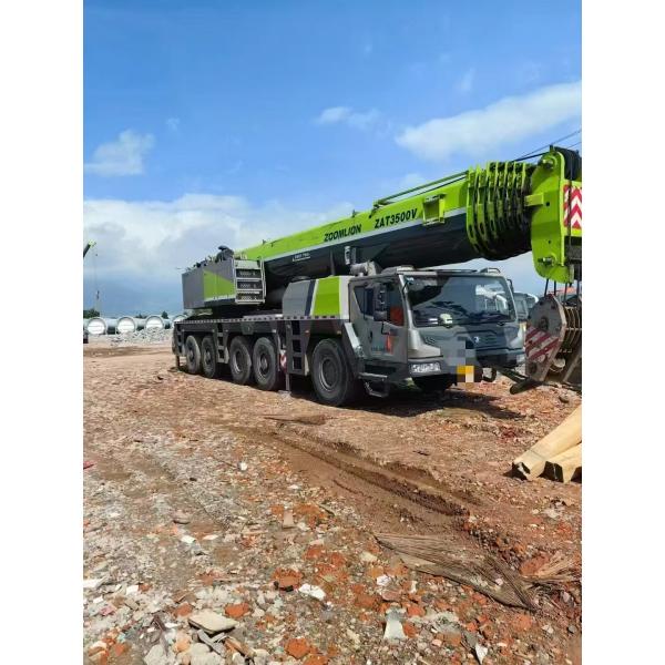 Seven-Arm Crane Jib ZAT2000V 2021 Years Zoomlion Mobile Crane 200 Tons for Heavy-Duty Construction Projects